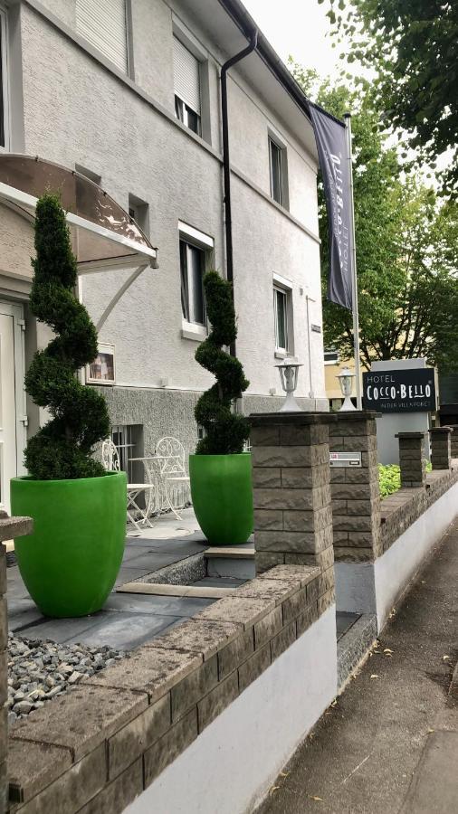 Hotel-Cocco-Bello In Der Villa Foret Лудвигсбург Екстериор снимка